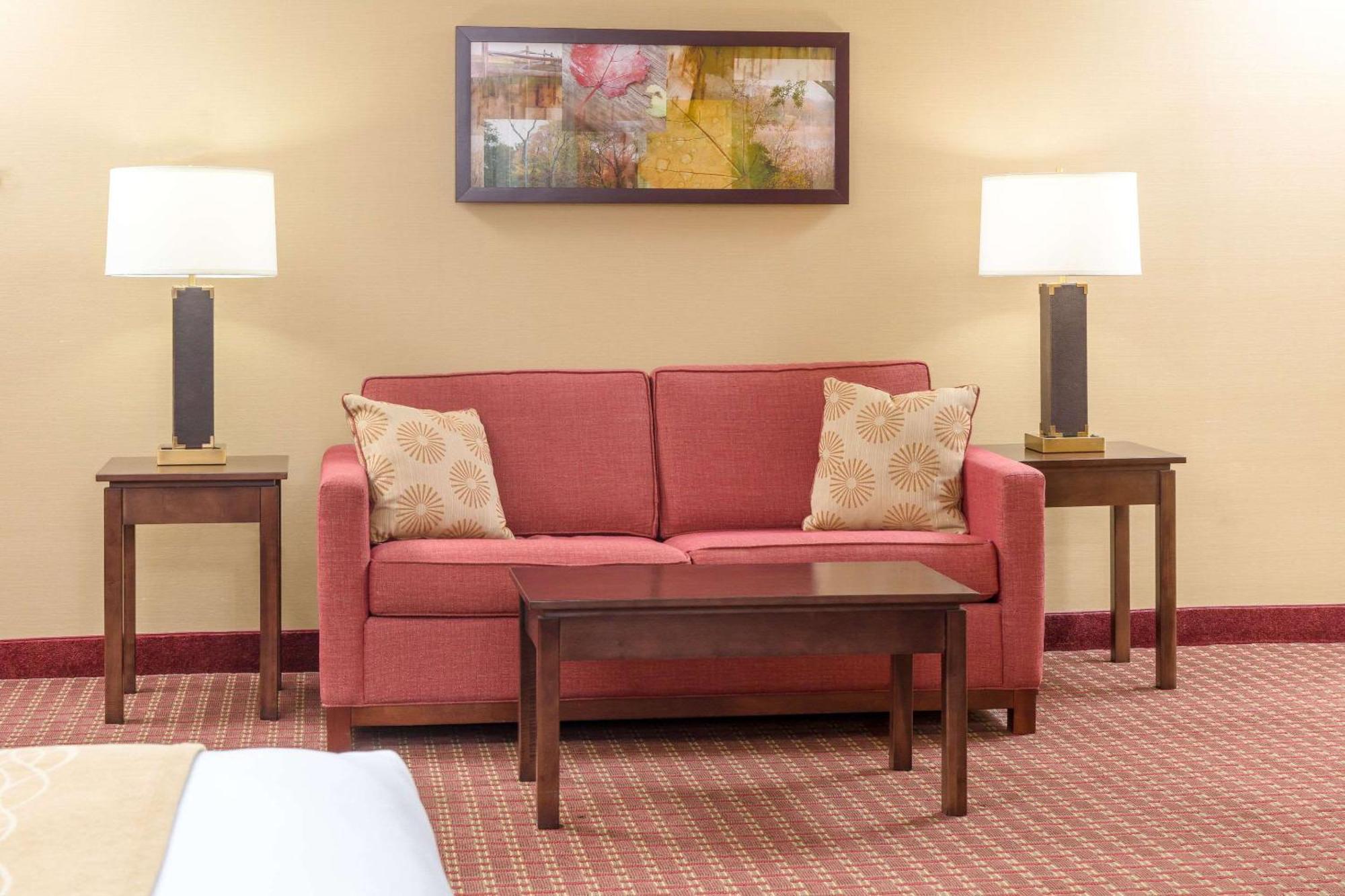 Comfort Inn & Suites Near Burke Mountain St. Johnsbury Esterno foto