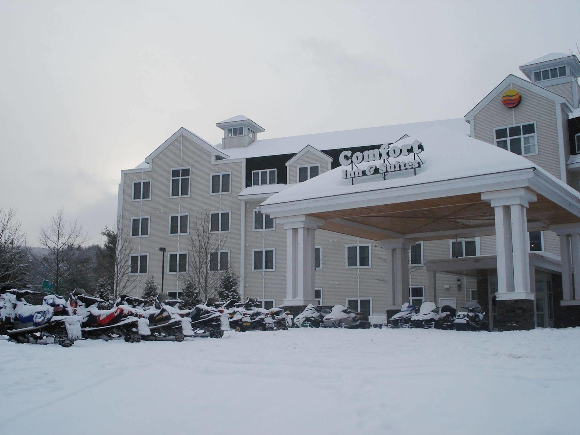 Comfort Inn & Suites Near Burke Mountain St. Johnsbury Esterno foto