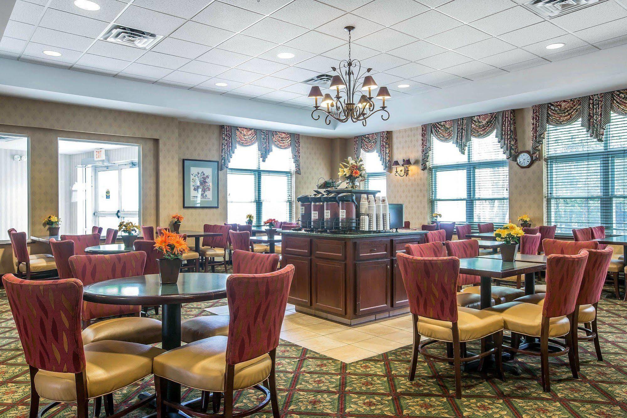 Comfort Inn & Suites Near Burke Mountain St. Johnsbury Esterno foto