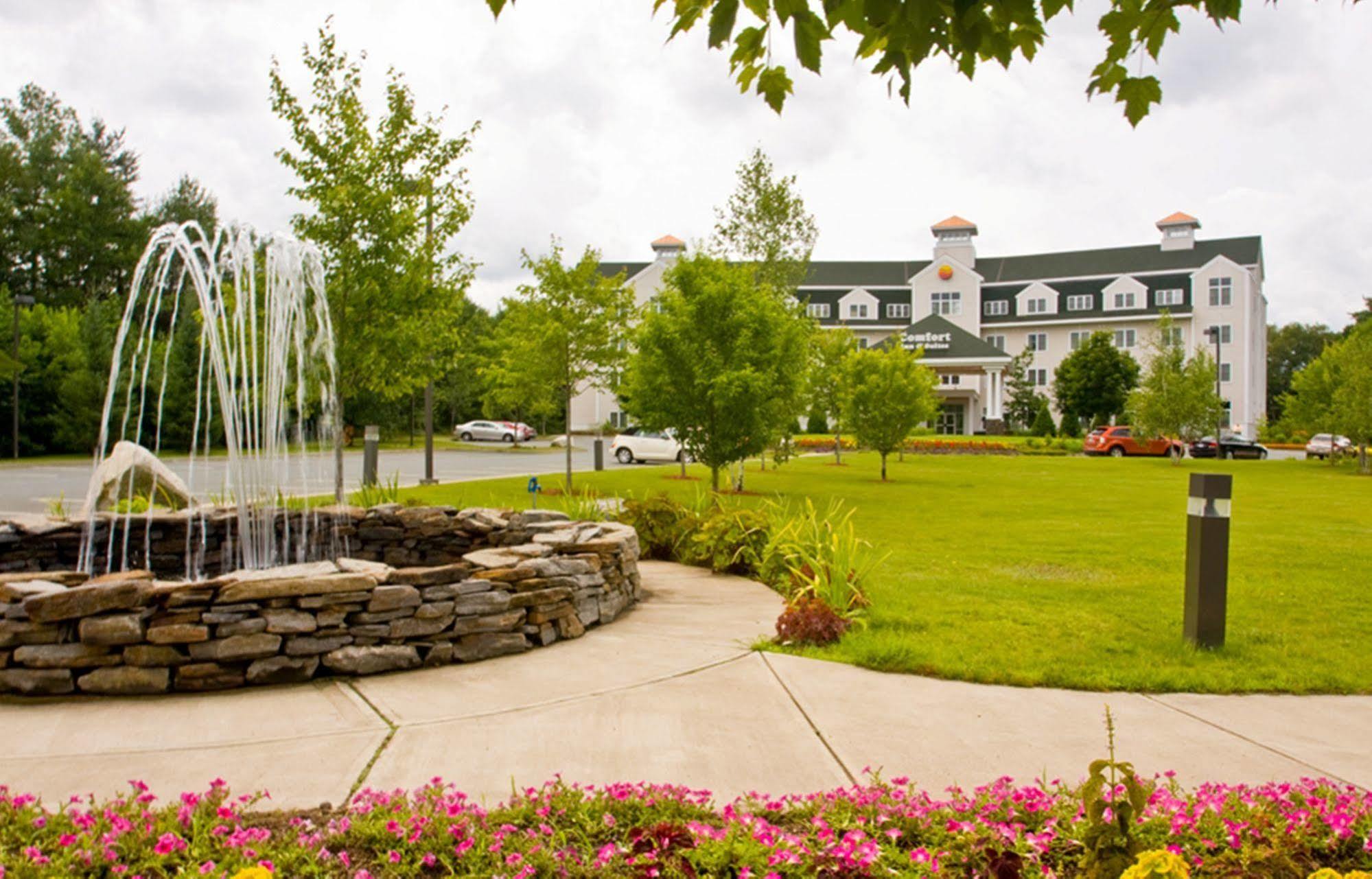 Comfort Inn & Suites Near Burke Mountain St. Johnsbury Esterno foto